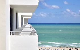 Loews Miami Beach Hotel